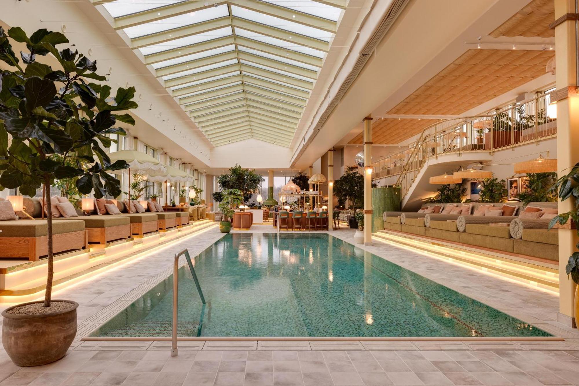 Hjortviken Country Club Hotel Hindås Exterior photo